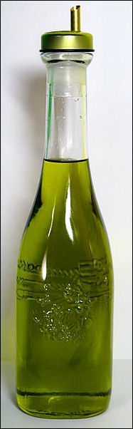 20120525-Olive oil Italian_olive_oil_2007.jpg